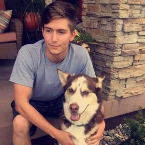 Meet your Posher, Johnny